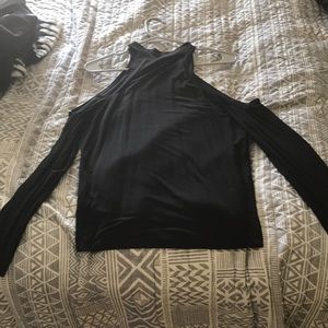 Long sleeved black cold shoulder top